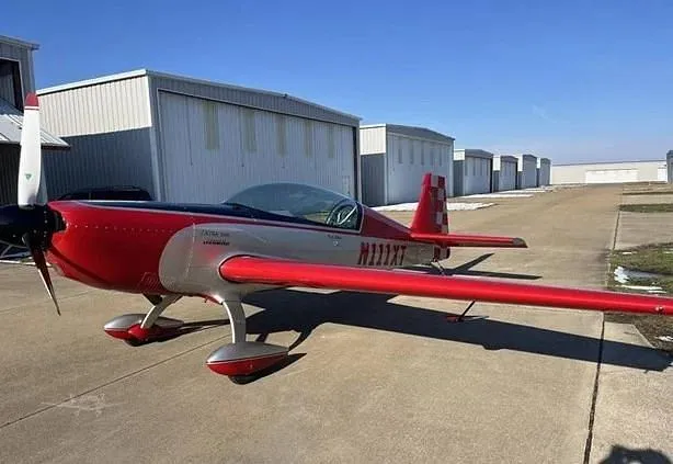 2004 Extra EA-300L for sale