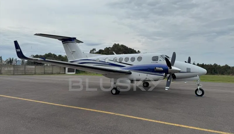 2022 Beechcraft King Air 260 for sale