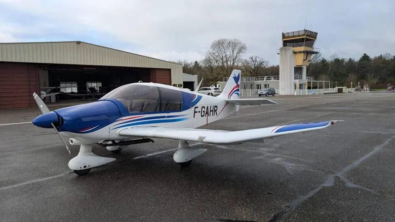 Robin DR-400/180 R gent
