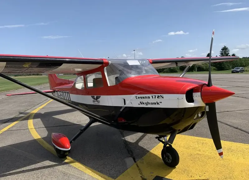 1977 Cessna 172N for sale