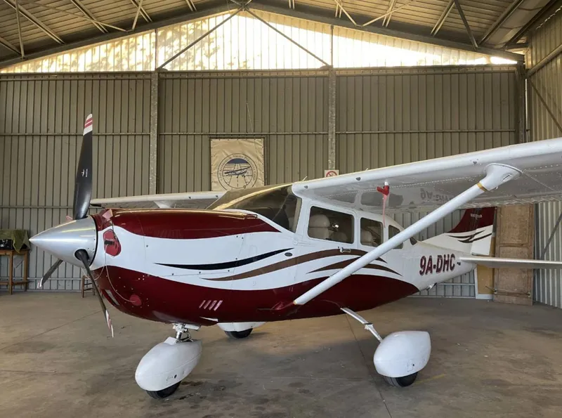 2006 Cessna T206H for sale