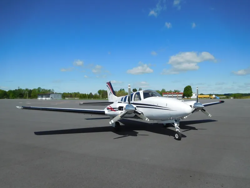2004 Beechcraft Baron 58 for sale