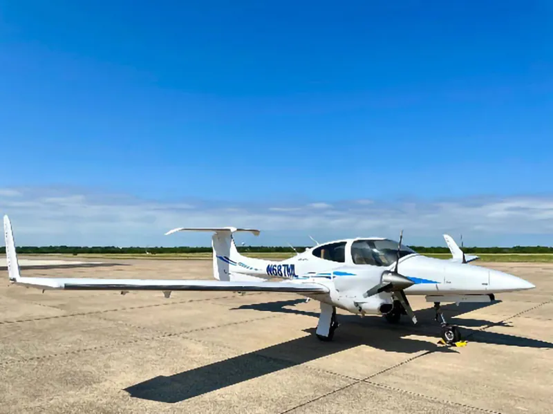 2007 Diamond DA42 for sale