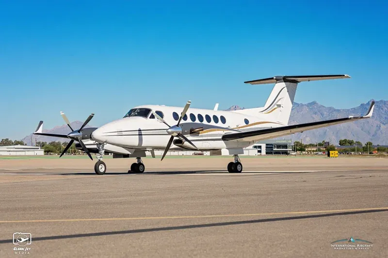 2000 Beechcraft King Air 350 for sale