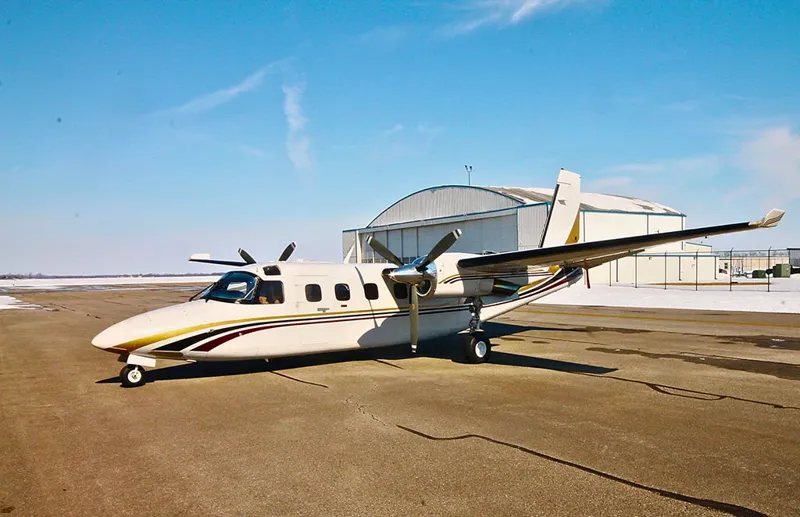 1981 Commander 1000 for sale