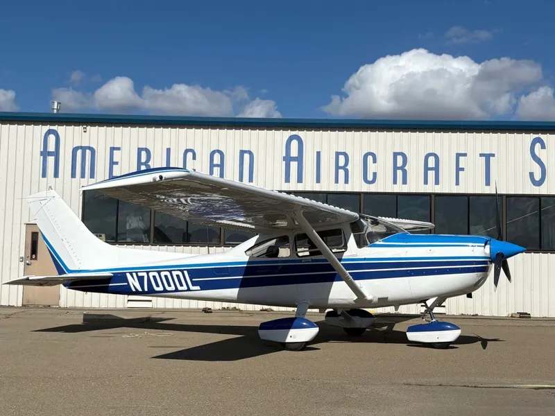 1981 Cessna 182T for sale