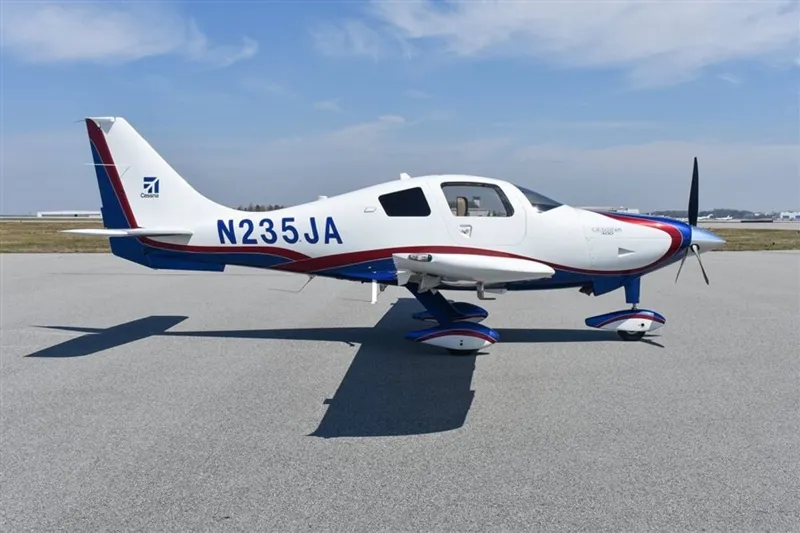 2008 Cessna 400 for sale