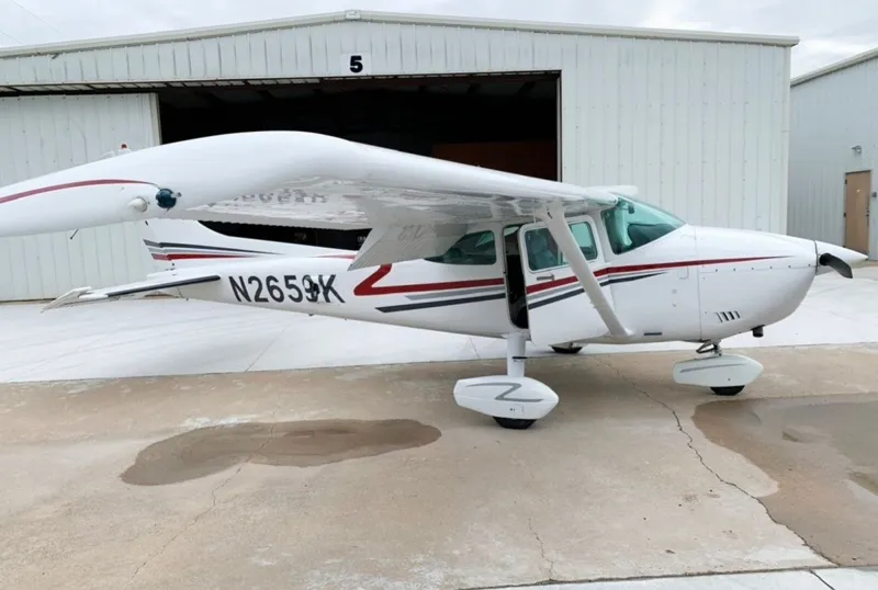 1985 Cessna 182R for sale