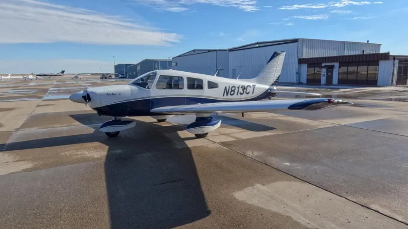 1985 Piper Archer for sale