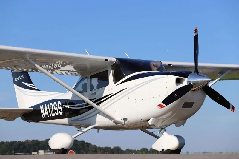 2022 Cessna 182T for sale