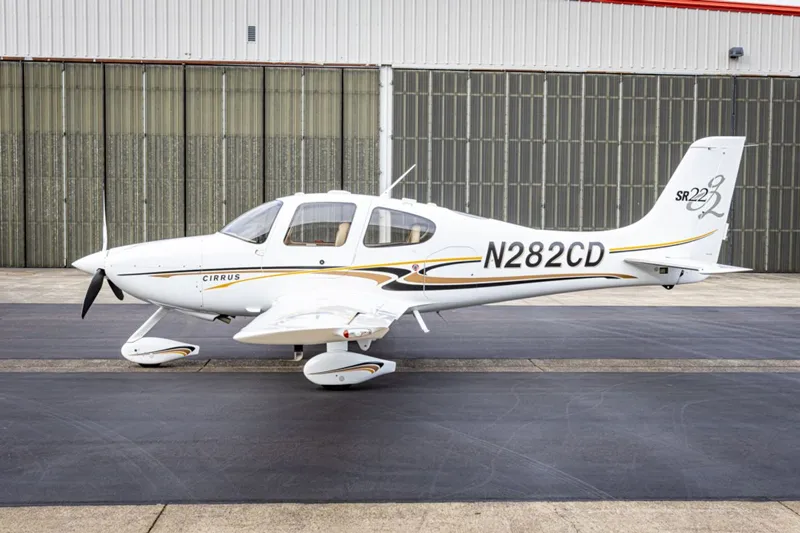 2004 Cirrus SR22 for sale