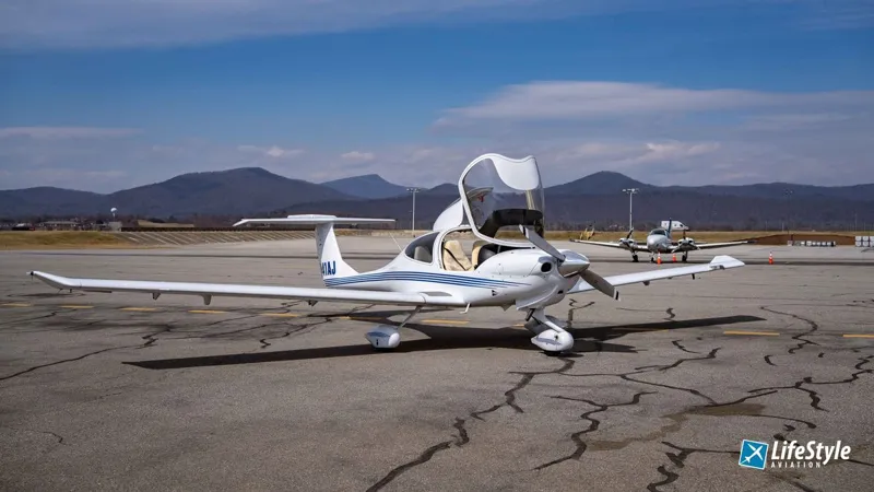 2005 Diamond DA40 for sale