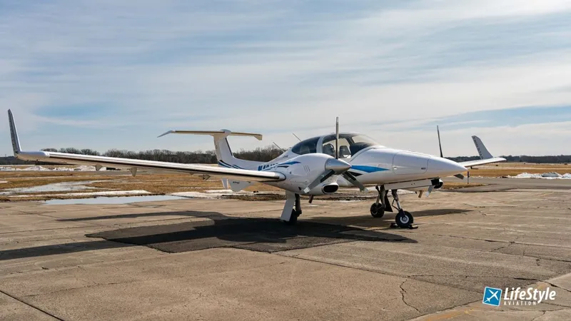 2007 Diamond DA42 for sale