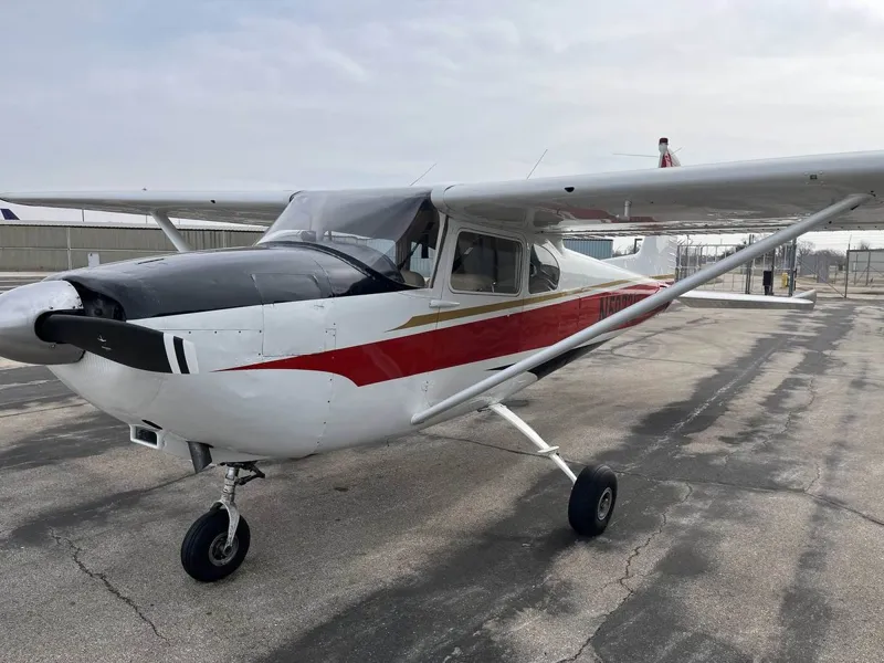 Cessna 182