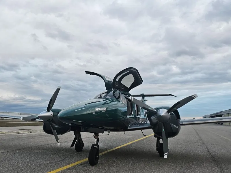 Diamond DA62 for sale
